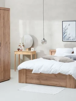 Garderobeskab LINTRUP 157x220 3 låger egefarve