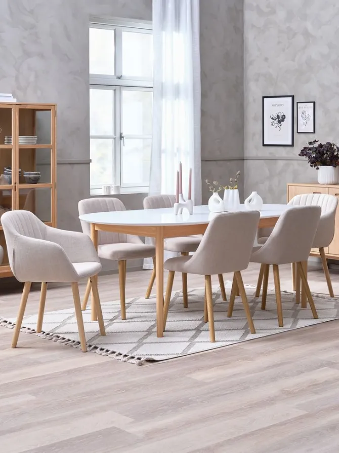 MARSTRAND L200 bord hvid + 4 ADSLEV stole beige