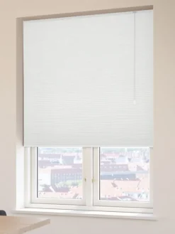 Plisségardin mørklægning FUR 80x130cm hvid honeycomb