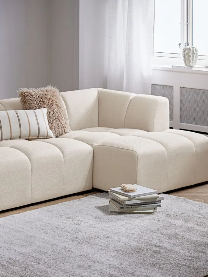 Sofa ALLESE chaiselong højrevendt beige stof