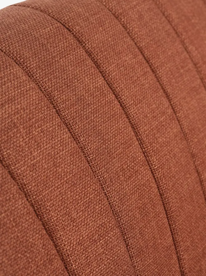 Sofa EGEDAL 2.5-pers. terrakottafarvet stof/egefarve