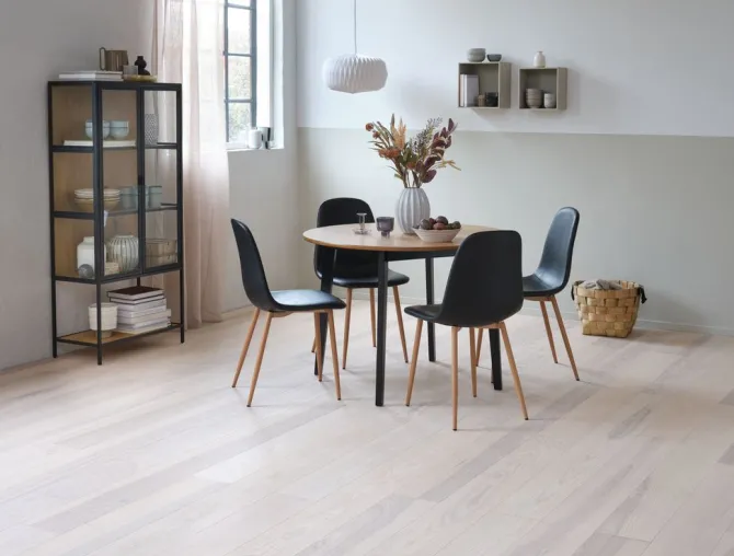 Spisebord JEGIND Ø105 eg/sort